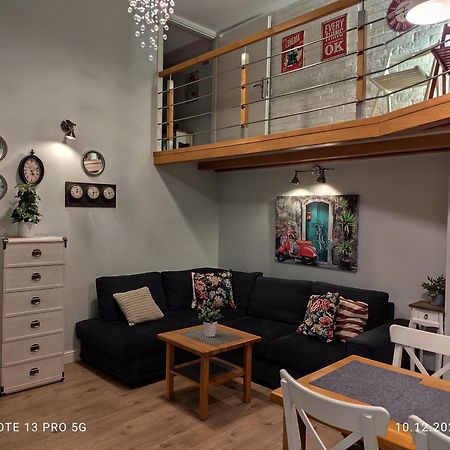 K2018 Mezzo Grand Tourist Apartments กดัญสก์ ภายนอก รูปภาพ