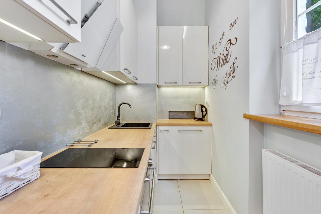 K2018 Mezzo Grand Tourist Apartments กดัญสก์ ภายนอก รูปภาพ